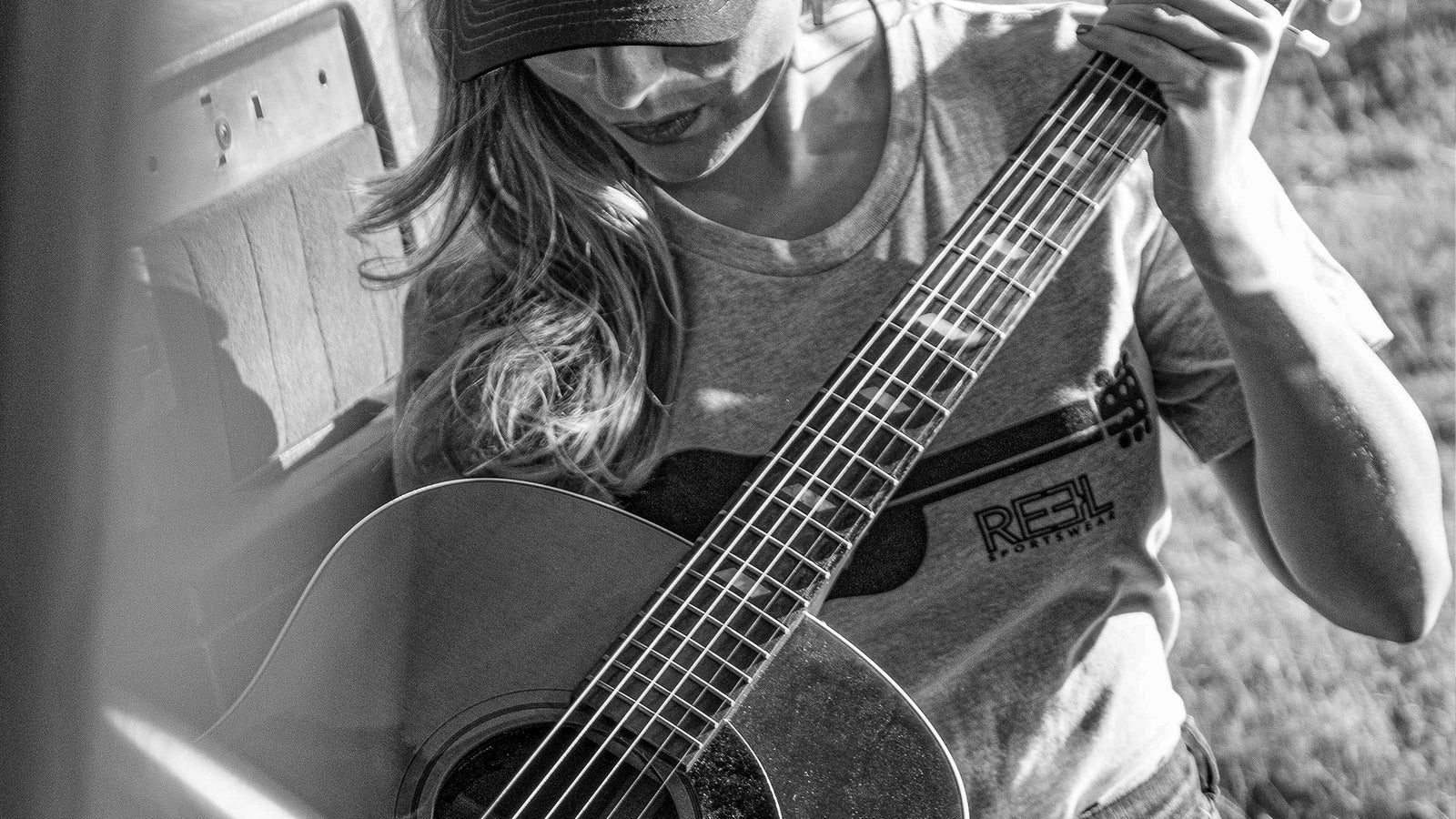 Best Fishing Songs - Reel sportswear