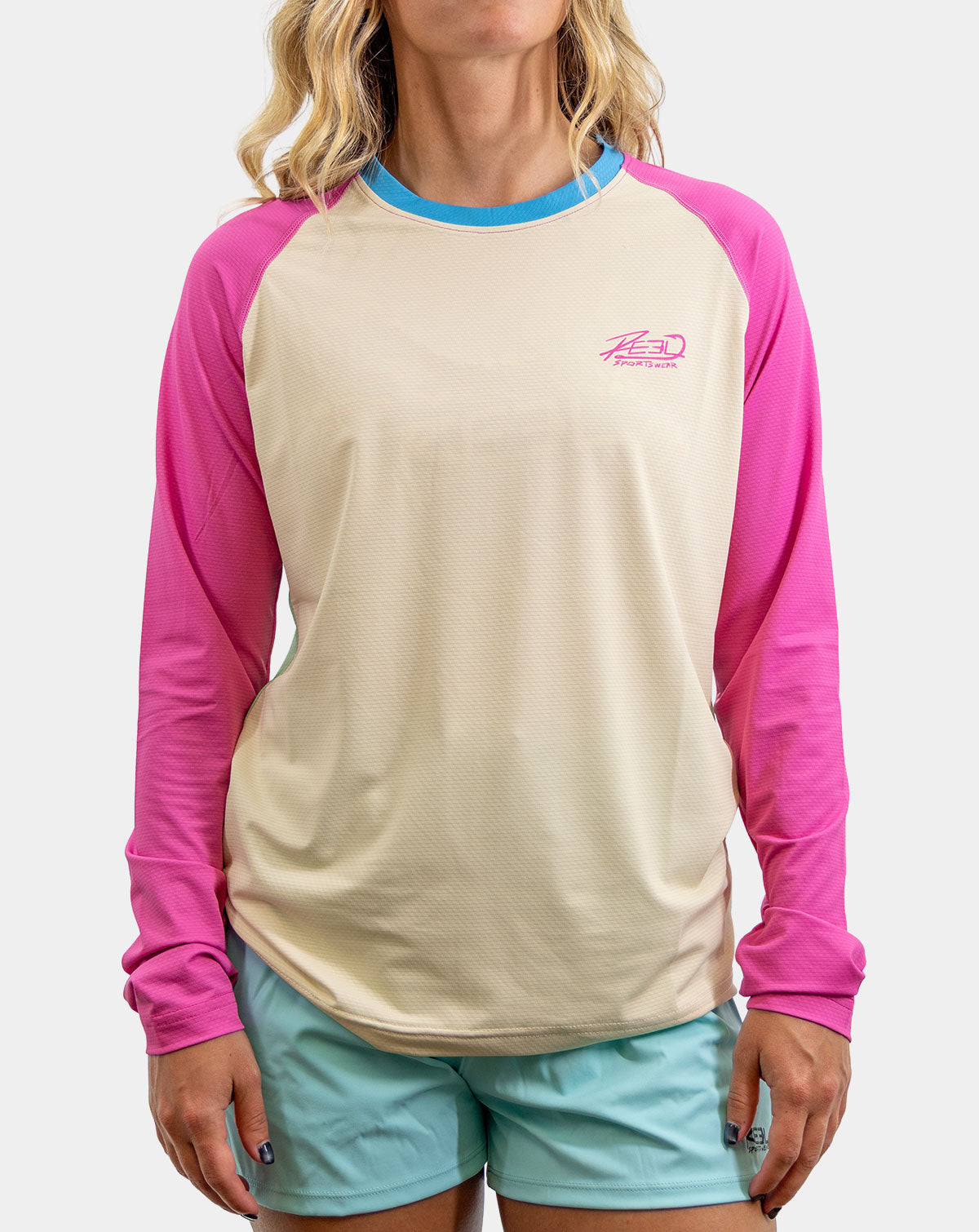 Women's long sleeve performance fishing shirt UPF 50 sun protection