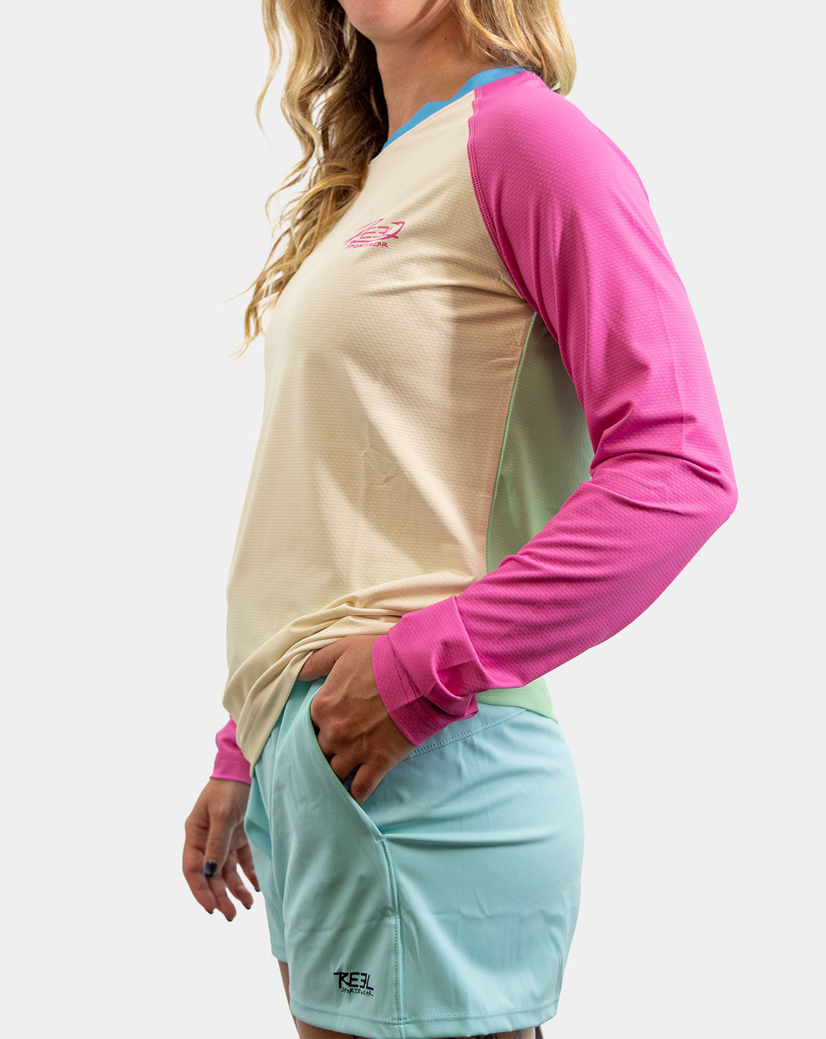 Women's lightweight fishing shirt for hot weather fishing