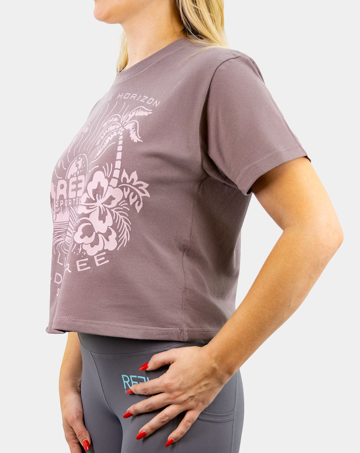 Chase the Horizon Women's Boxy Fishing Tee, Reel Sportswear