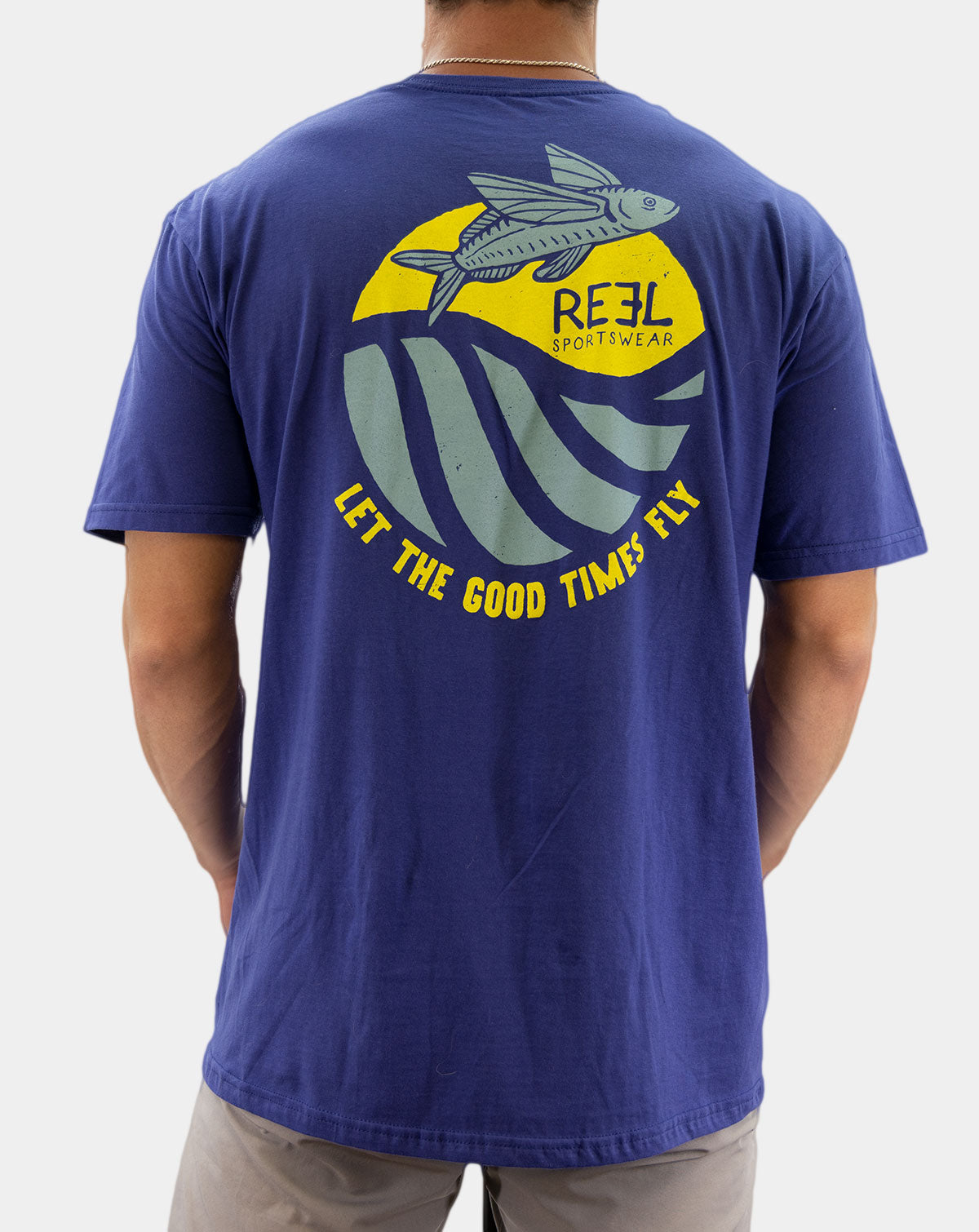 EUC!! Sonoma Reel Good Times Olive Green Fishing T Shirt Men Sz S